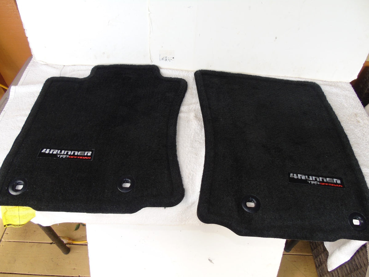 Toyota 4 Runner TRD Front Driver's and Passenger's Floor Mats - Grey Super Clean