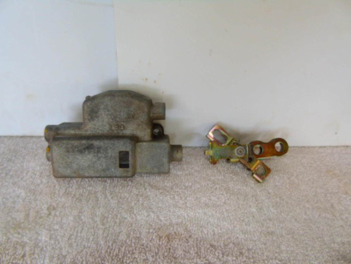 Honda Metro 2 CHF 50P Brake Bracket Equalizer Assembly OEM# 47610-GET-000