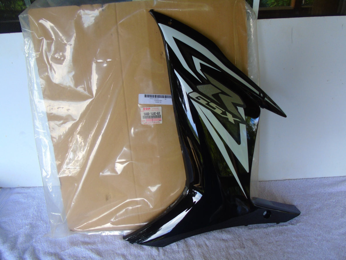 2014 Suzuki GSXR 600 GSX-R600 LH Side Cowling Black New OEM #94460-14J40-6UX