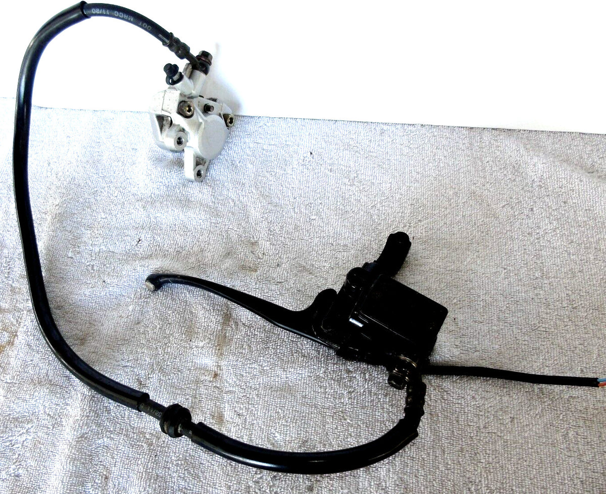 Genuine Scooter Company Buddy 50 Rear Brake System Master Cylinder, Caliper