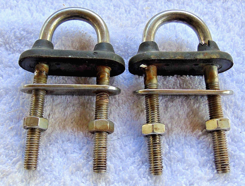 Honda Aquatrax F12 F12X Rear Tow Hooks 2 Each OEM# 74910-HW3-670 FX