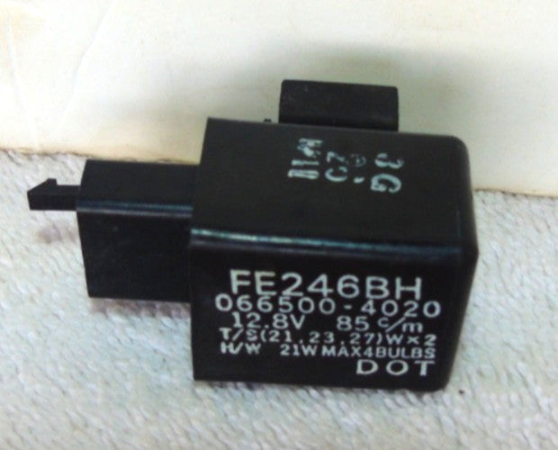 2006 Yamaha Morphous CP250 / YZF600 R6 Turn Signal Relay OEM #FE246BH