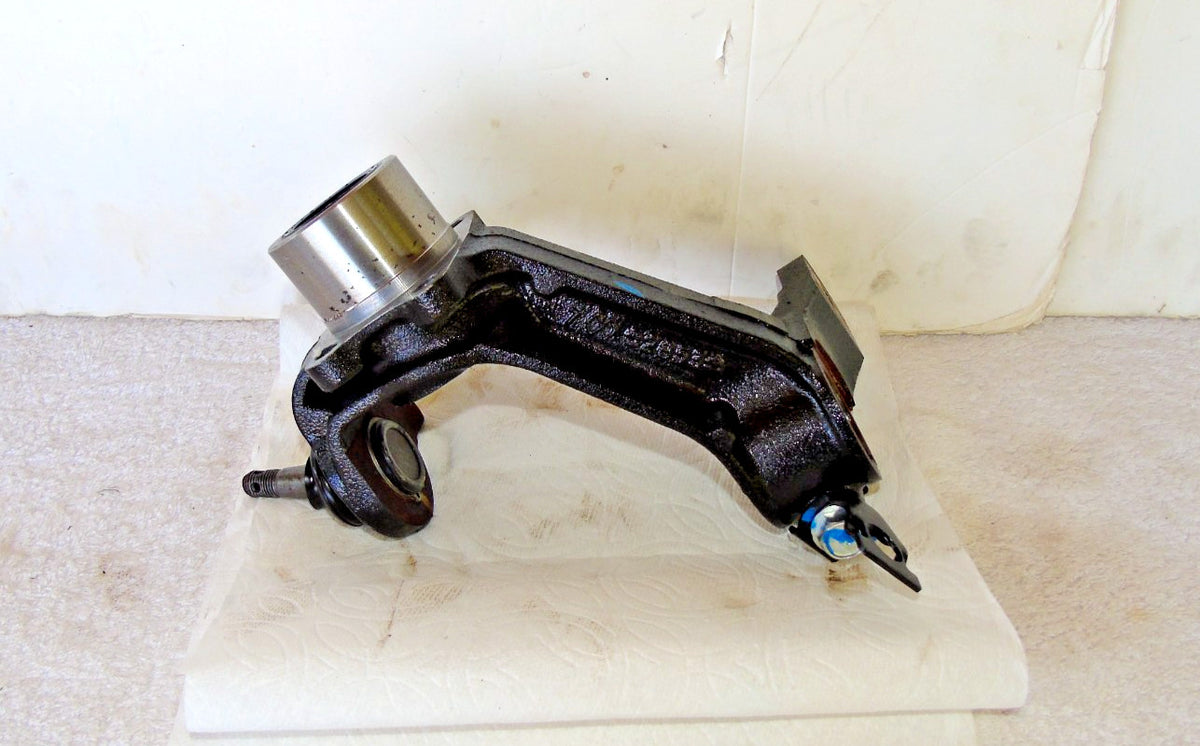 Kawasaki Mule Front Right Knuckle Assembly OEM# 39186-0328 / 39186-0074