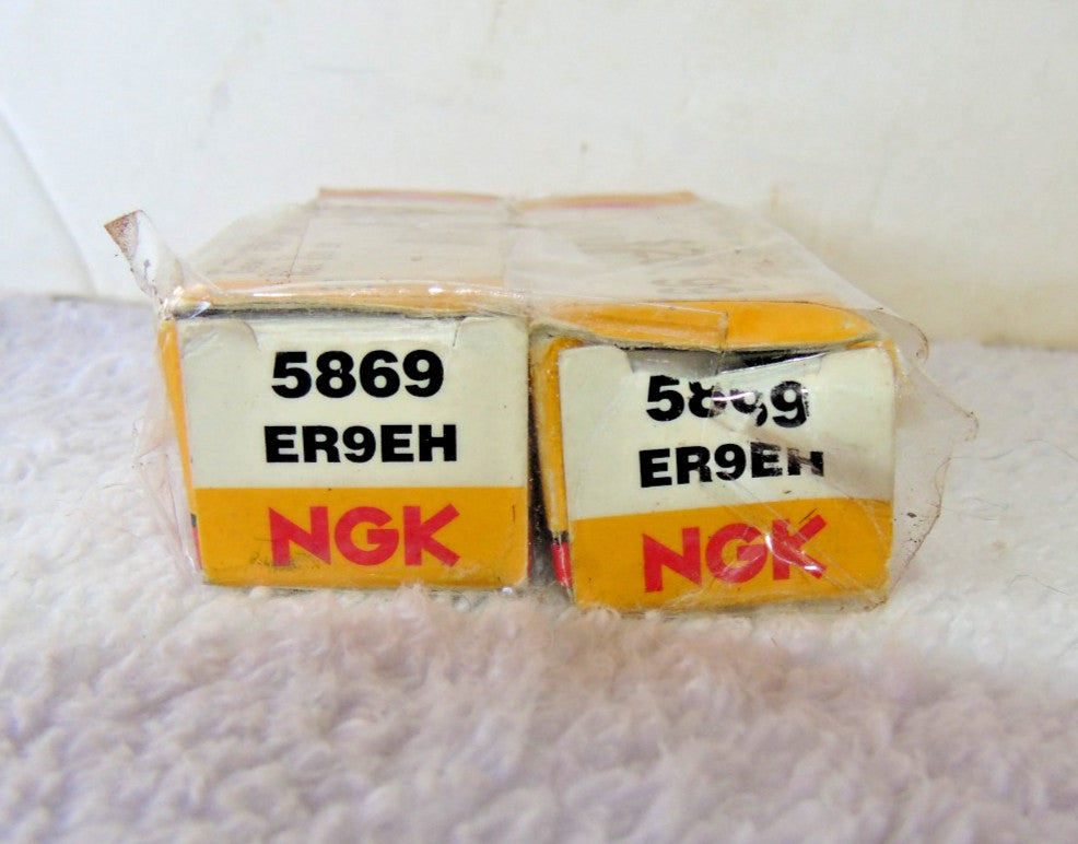 NGK ER9E74 Spark Plugs 2 ea. Aprillia R550 Piaggio Fly / Vespa LXS 50