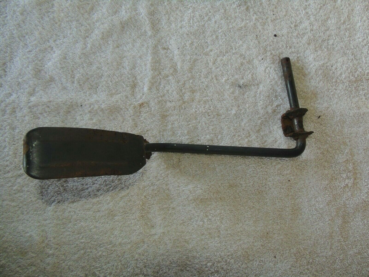 Kawasaki Mule 600, 610 4x4 KAF 400 Accelerator Pedal Throttle Lever 39075-0006